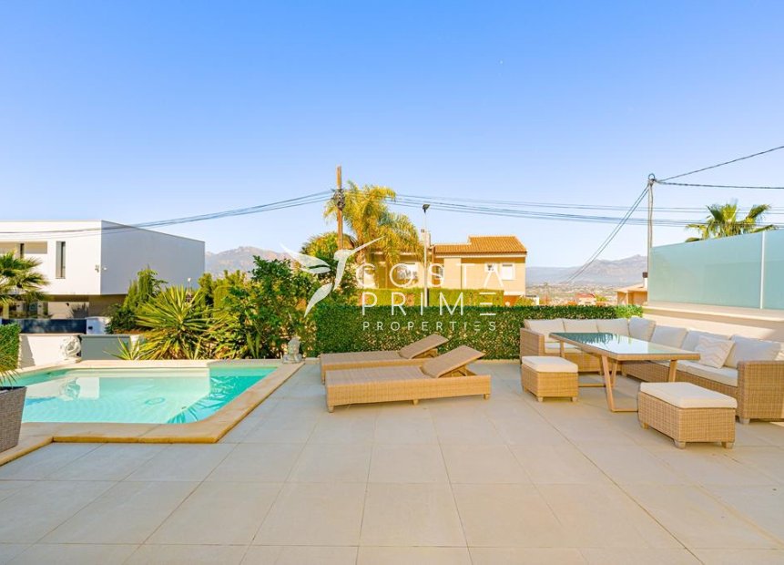 Resale - Villa  - Albir