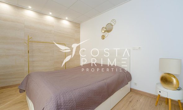 Resale - Villa  - Albir