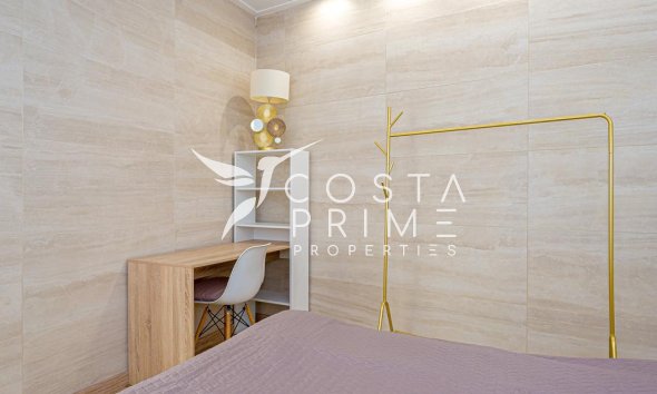 Resale - Villa  - Albir