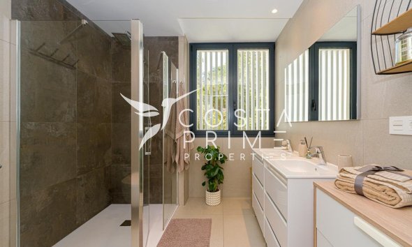 Resale - Villa  - Albir