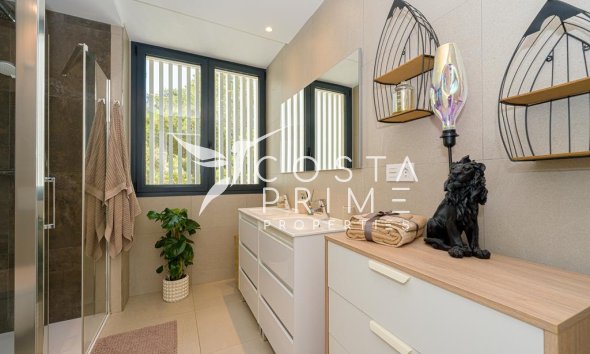 Resale - Villa  - Albir