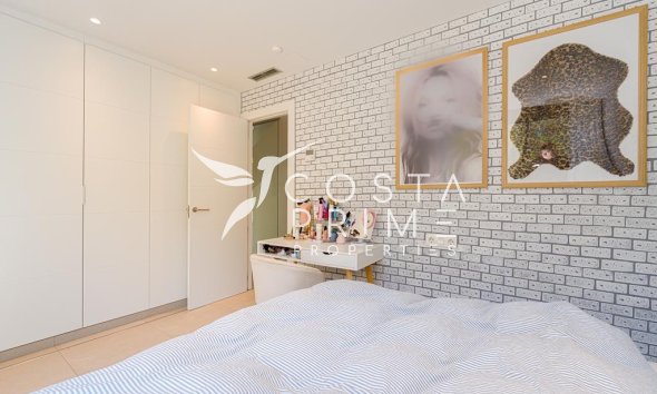 Resale - Villa  - Albir