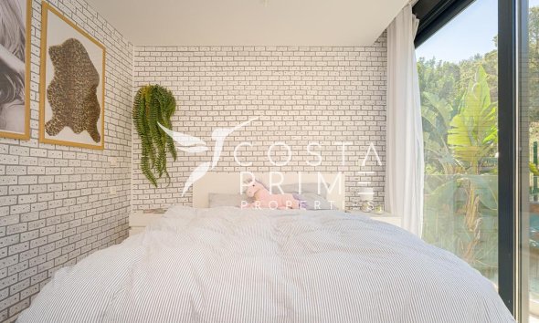 Resale - Villa  - Albir