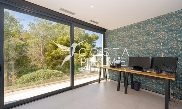 Resale - Villa  - Albir