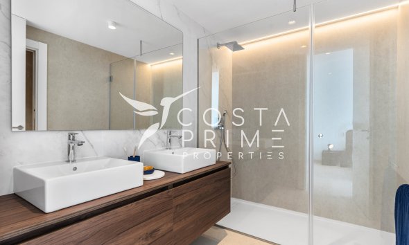 Nowy budynek - Szalet - Altea