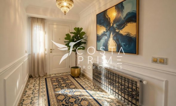 Resale - Villa  - Altea