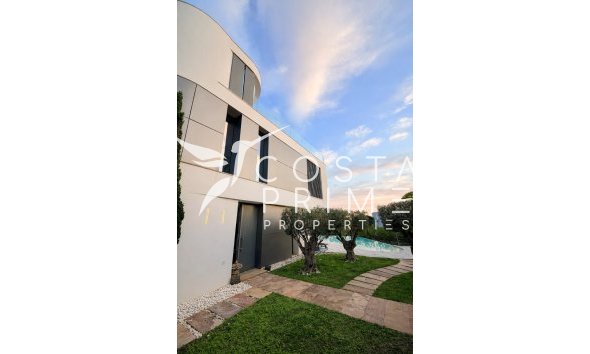 Resale - Villa  - Finestrat