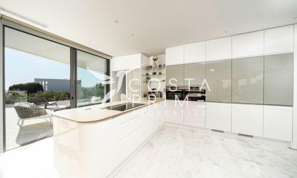 Resale - Villa  - Finestrat