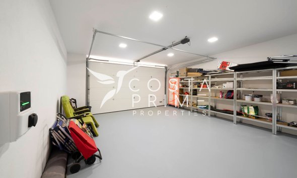 Resale - Villa  - Finestrat