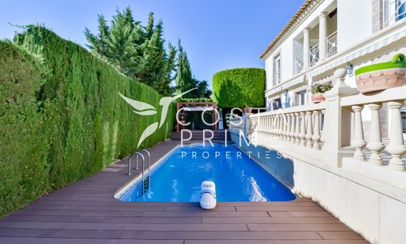 Resale - Villa  - Finestrat