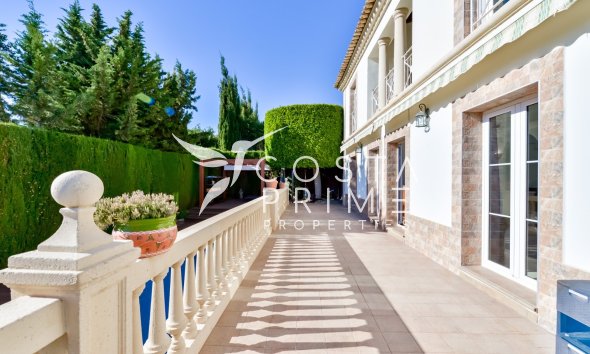 Resale - Villa  - Finestrat