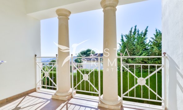 Resale - Villa  - Finestrat