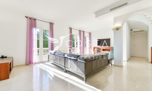 Resale - Villa  - Finestrat