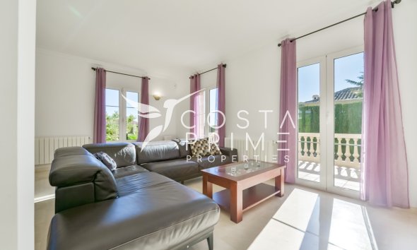 Resale - Villa  - Finestrat