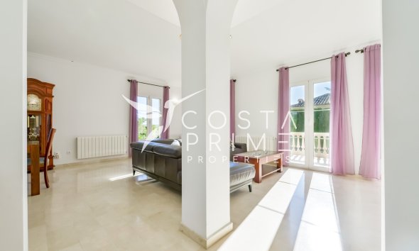 Resale - Villa  - Finestrat