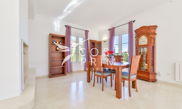 Resale - Villa  - Finestrat