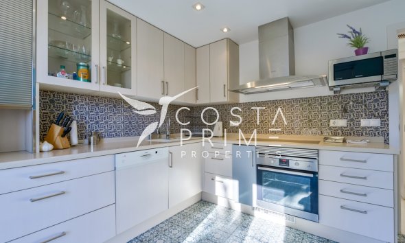 Resale - Villa  - Finestrat