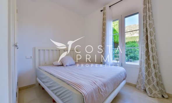 Resale - Villa  - Finestrat