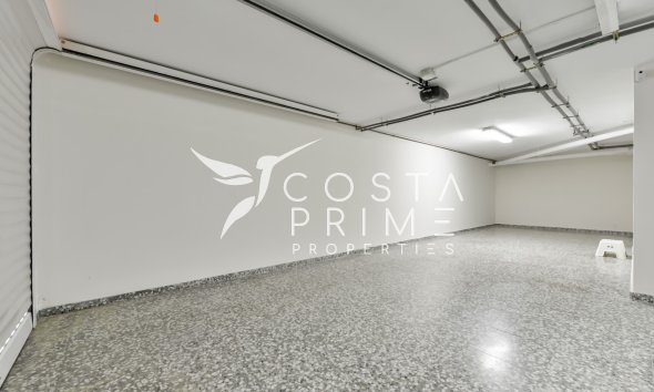 Resale - Villa  - Finestrat