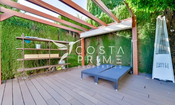 Resale - Villa  - Finestrat