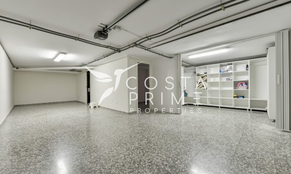 Resale - Villa  - Finestrat