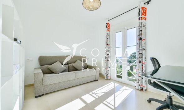 Resale - Villa  - Finestrat