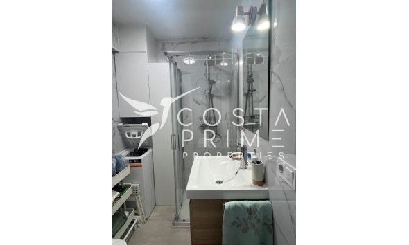 Újraértékesítés - Apartman / lakás - Benidorm