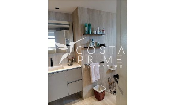 Resale - Apartment / Flat - Benidorm