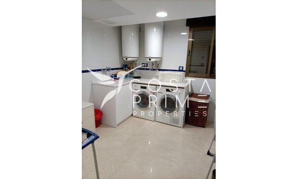 Resale - Apartment / Flat - Benidorm