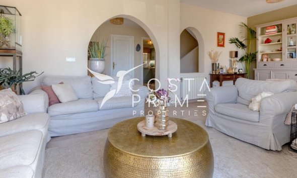 Resale - Townhouse / Semi - La Nucía