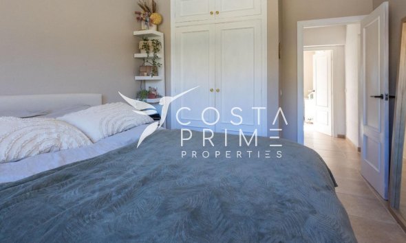 Resale - Townhouse / Semi - La Nucía