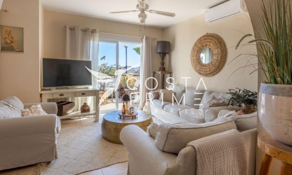 Resale - Townhouse / Semi - La Nucía