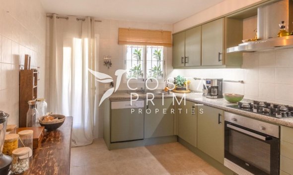 Resale - Townhouse / Semi - La Nucía