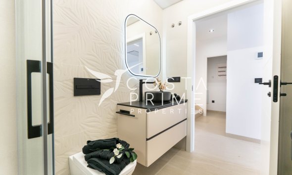 Nowy budynek - Szalet - San Pedro del Pinatar