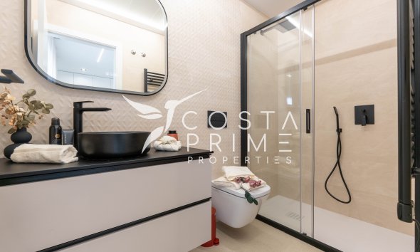 Nowy budynek - Szalet - San Pedro del Pinatar