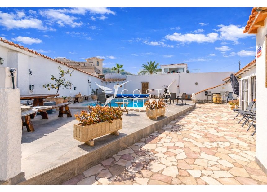 Újraértékesítés - Villa  - Albir