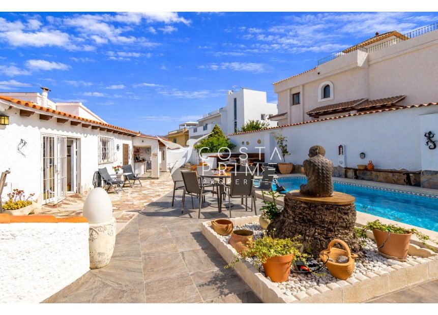 Újraértékesítés - Villa  - Albir