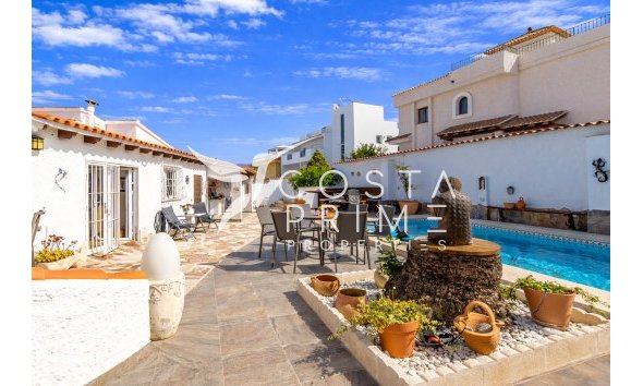 Újraértékesítés - Villa  - Albir