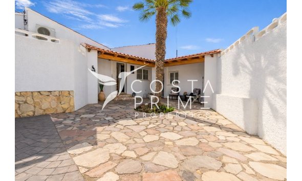 Újraértékesítés - Villa  - Albir