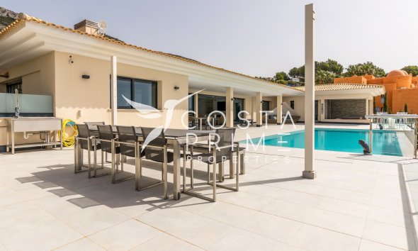 Resale - Villa  - Altea