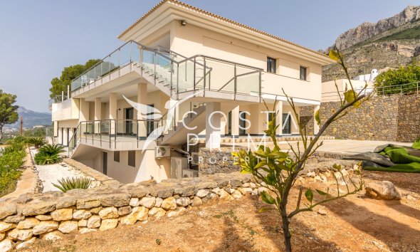 Resale - Villa  - Altea