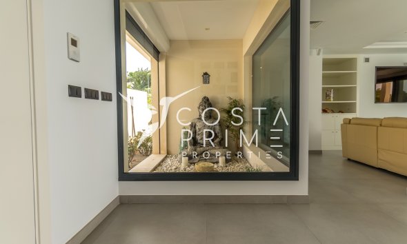 Resale - Villa  - Altea