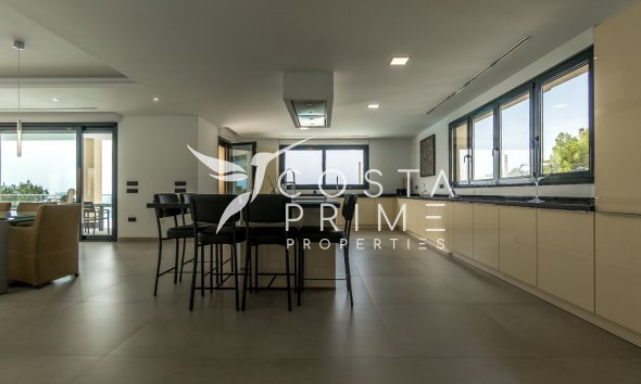 Resale - Villa  - Altea