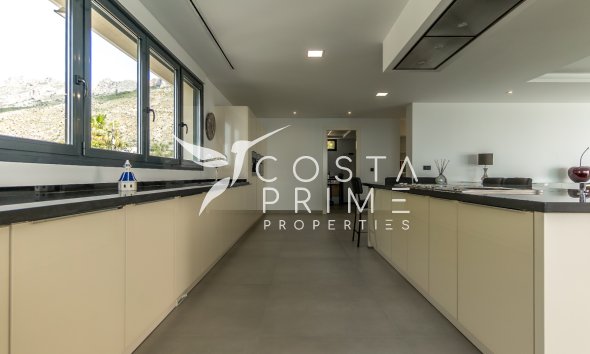 Resale - Villa  - Altea