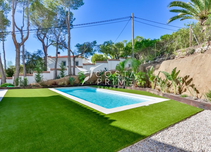 Resale - Villa  - Altea