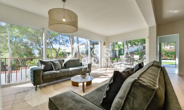Resale - Villa  - Altea