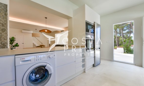 Resale - Villa  - Altea