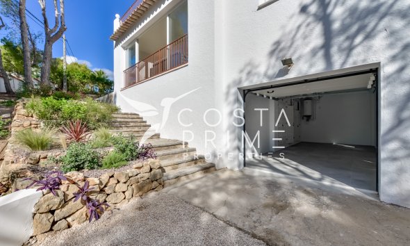 Resale - Villa  - Altea