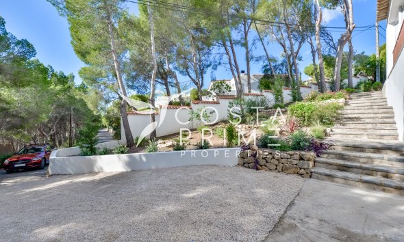 Resale - Villa  - Altea