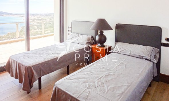 Újraértékesítés - Villa  - Altea